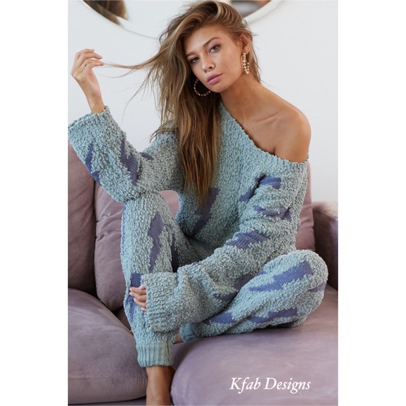 LAST! SOFT Popcorn Sweater Pants w/banded ankles, waist, drawstrings & pockets - Picture 5 of 7